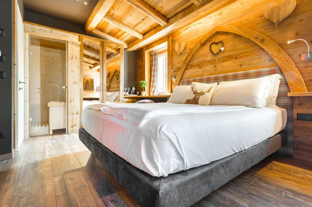 John Luxury Suites Folgaria Bagian luar foto