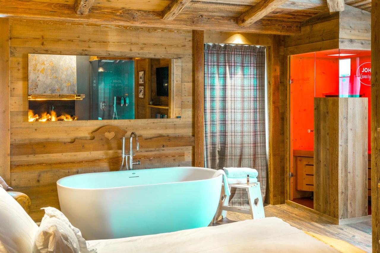 John Luxury Suites Folgaria Bagian luar foto