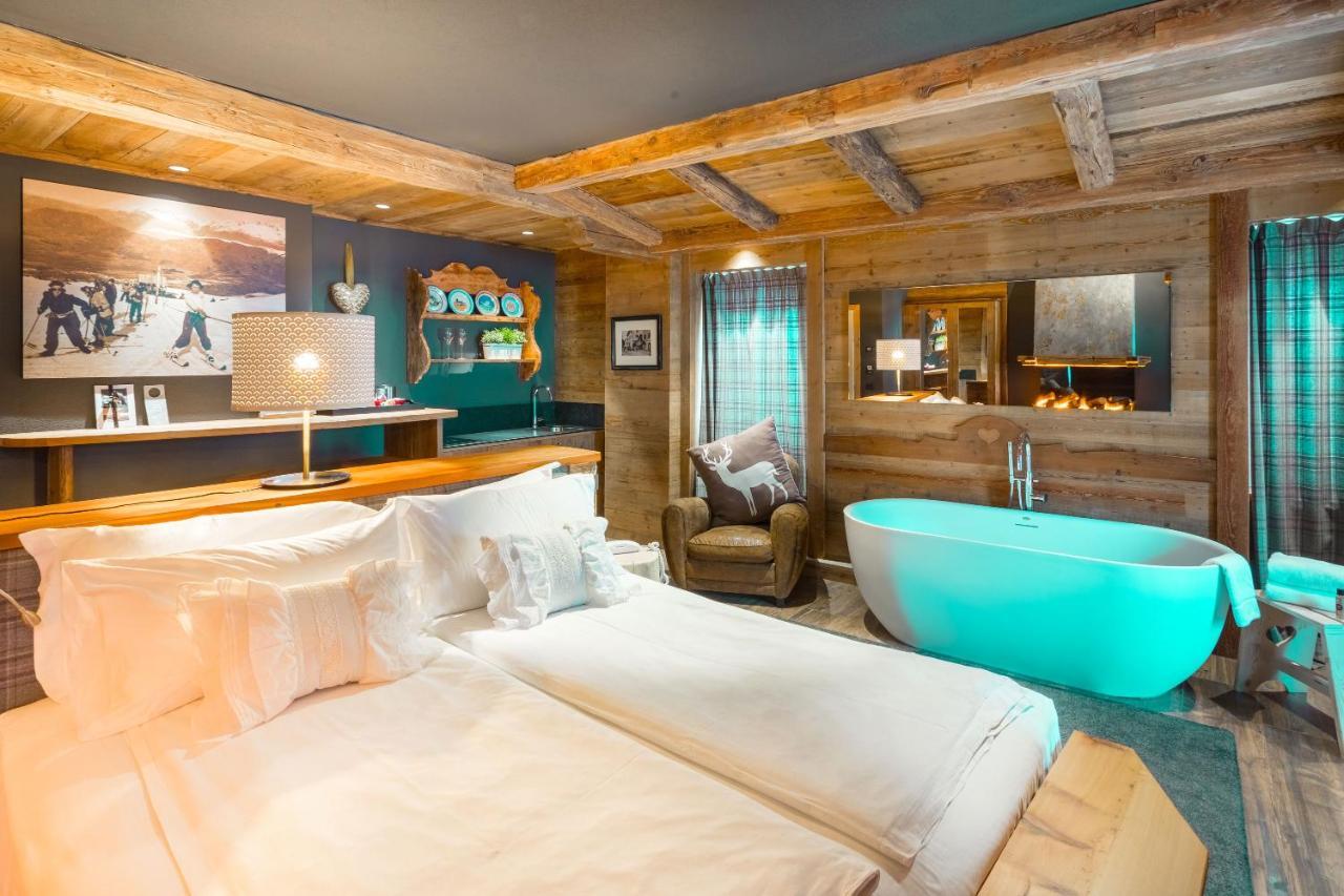 John Luxury Suites Folgaria Bagian luar foto