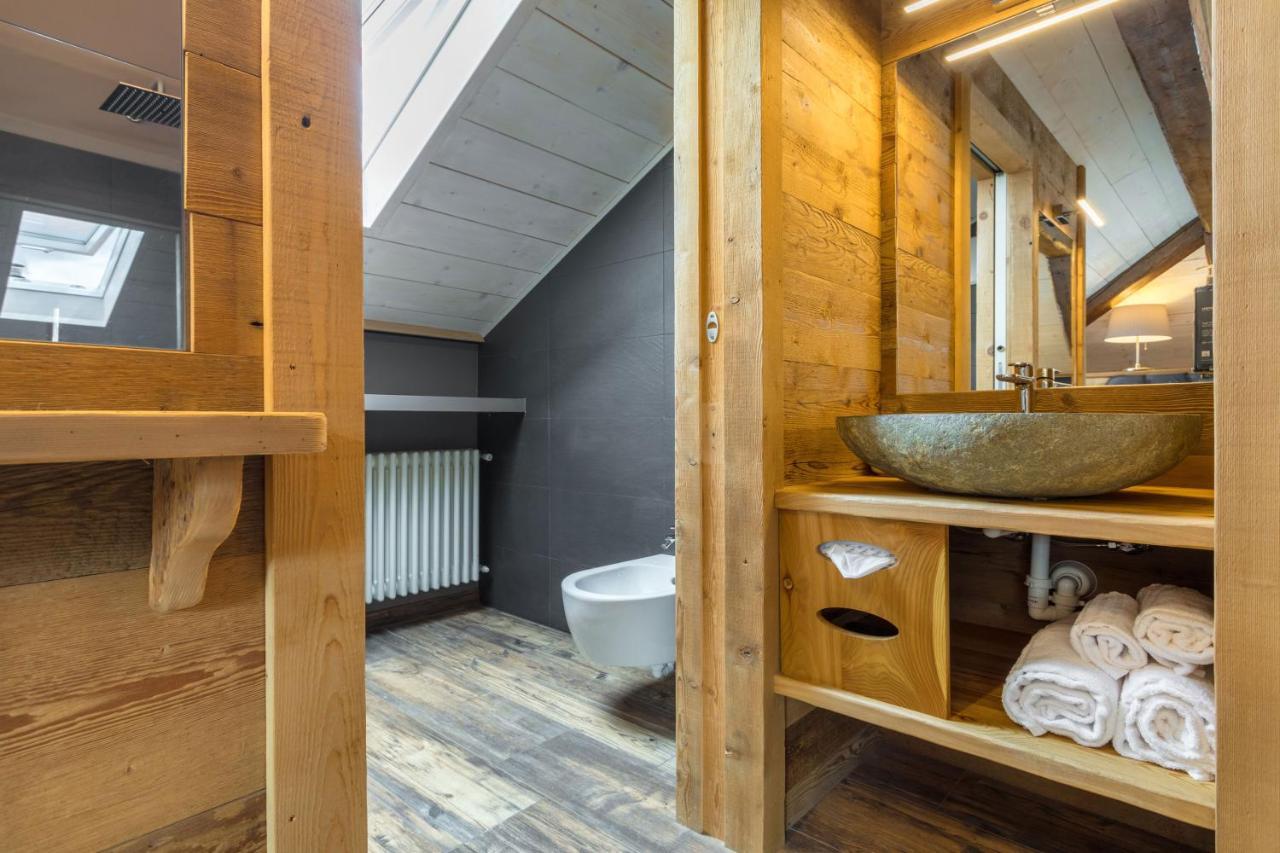 John Luxury Suites Folgaria Bagian luar foto