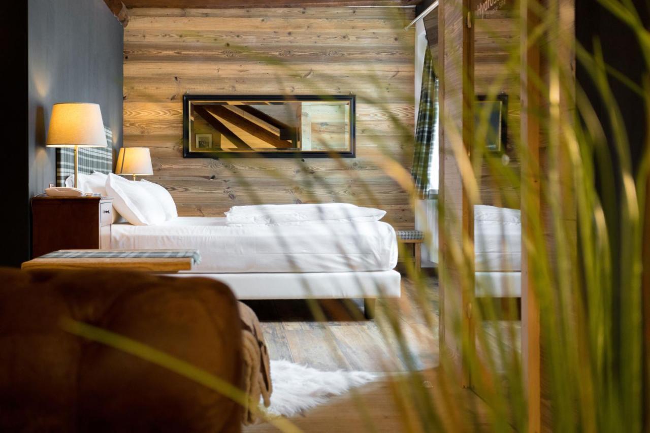 John Luxury Suites Folgaria Bagian luar foto