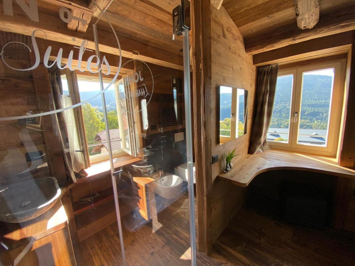 John Luxury Suites Folgaria Bagian luar foto