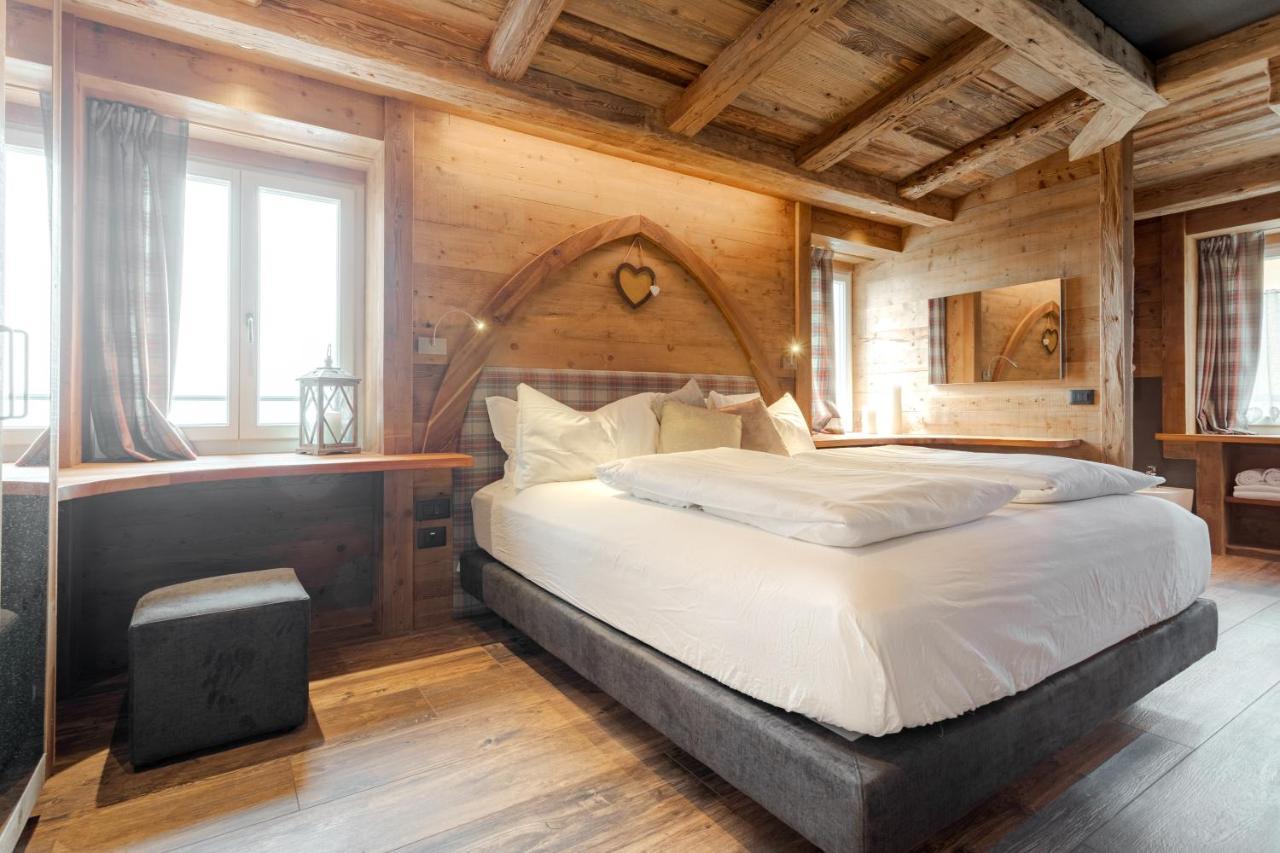 John Luxury Suites Folgaria Bagian luar foto
