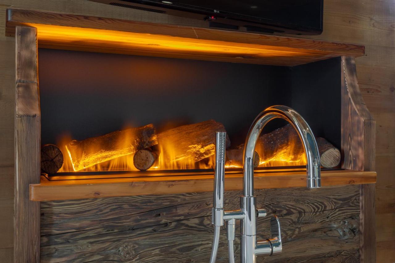 John Luxury Suites Folgaria Bagian luar foto