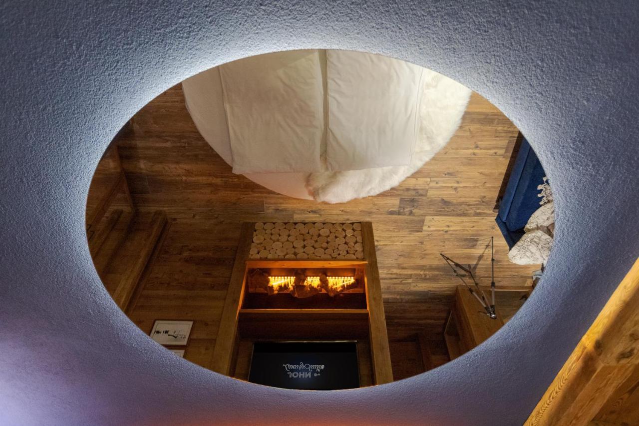 John Luxury Suites Folgaria Bagian luar foto
